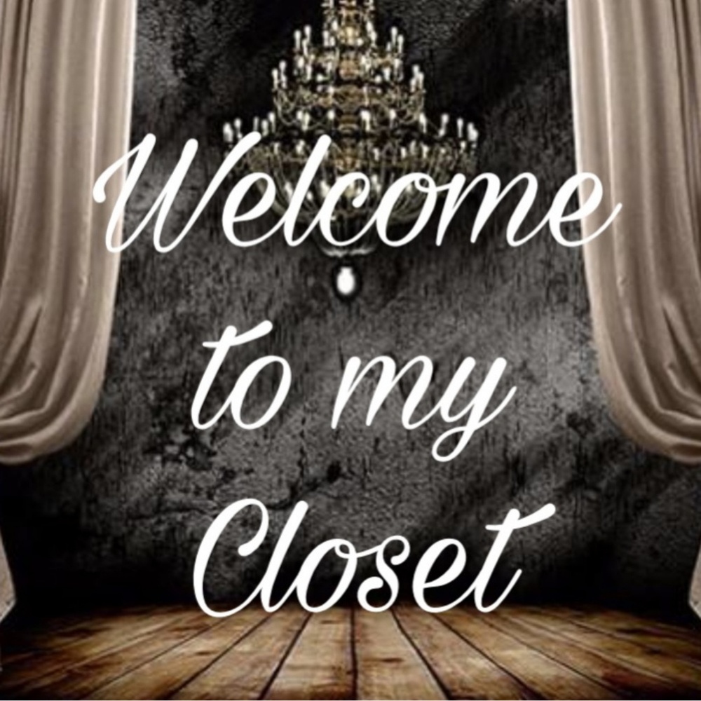 Welcome up my closet💃💕